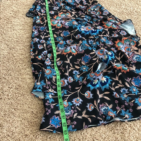 Ella Moon- Bell sleeve dress - Picture 7 of 8